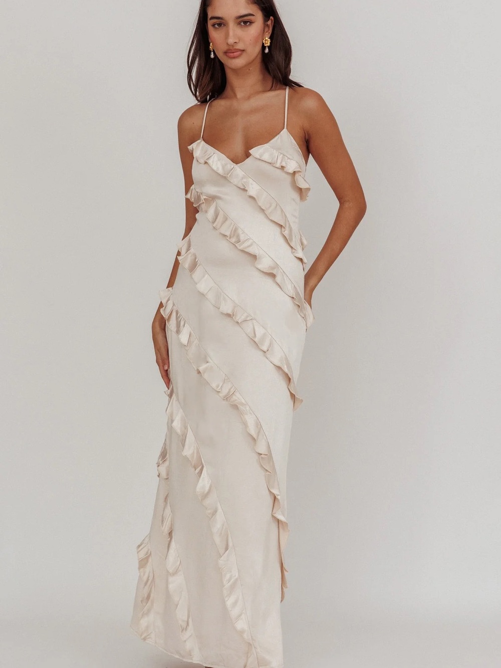 Selfie Leslie- Arrabel Ruffle Trim Maxi Dress Champagne
